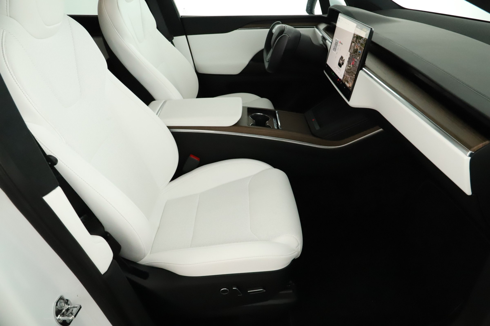 Tesla Model X - 2023