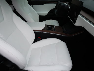 Tesla Model X - 2023