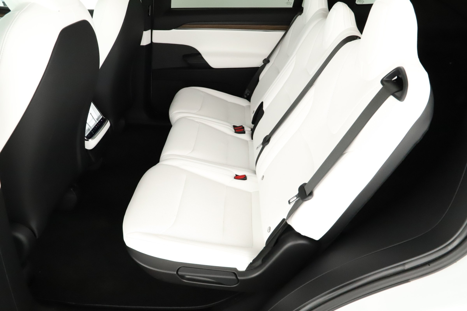 Tesla Model X - 2023