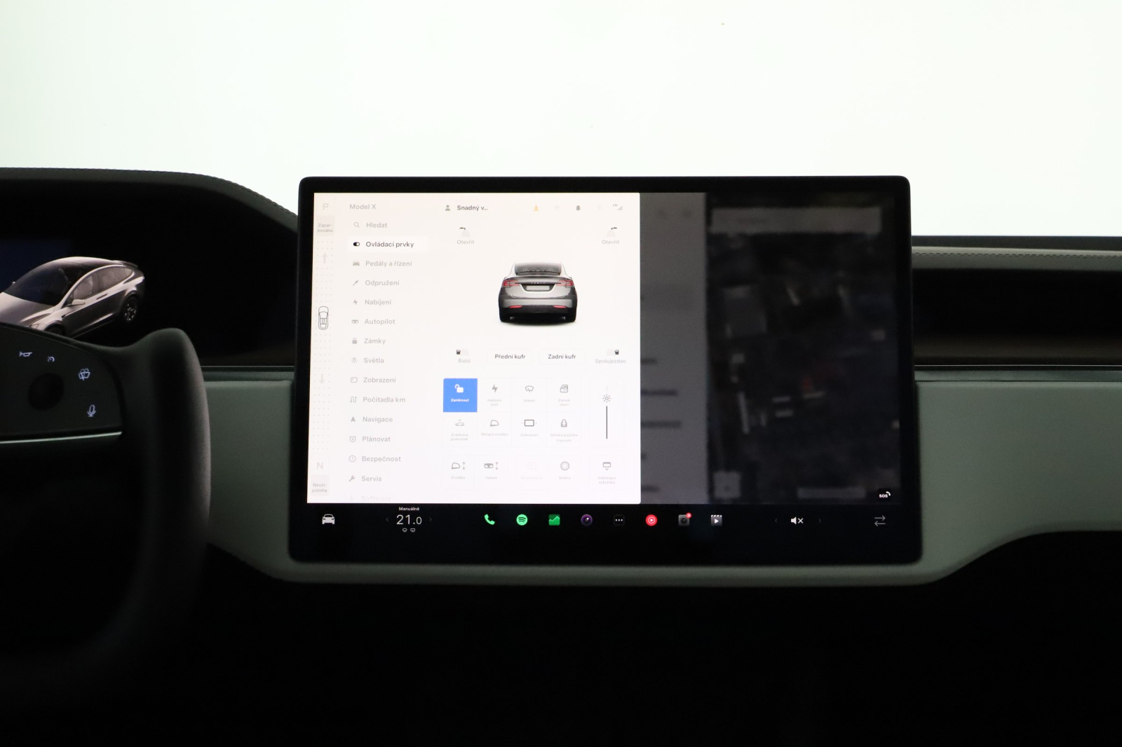 Tesla Model X - 2023