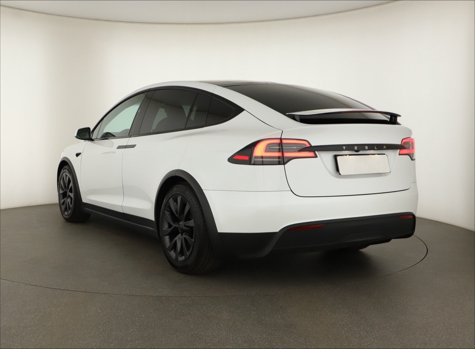 Tesla Model X - 2023