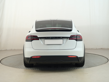 Tesla Model X - 2023