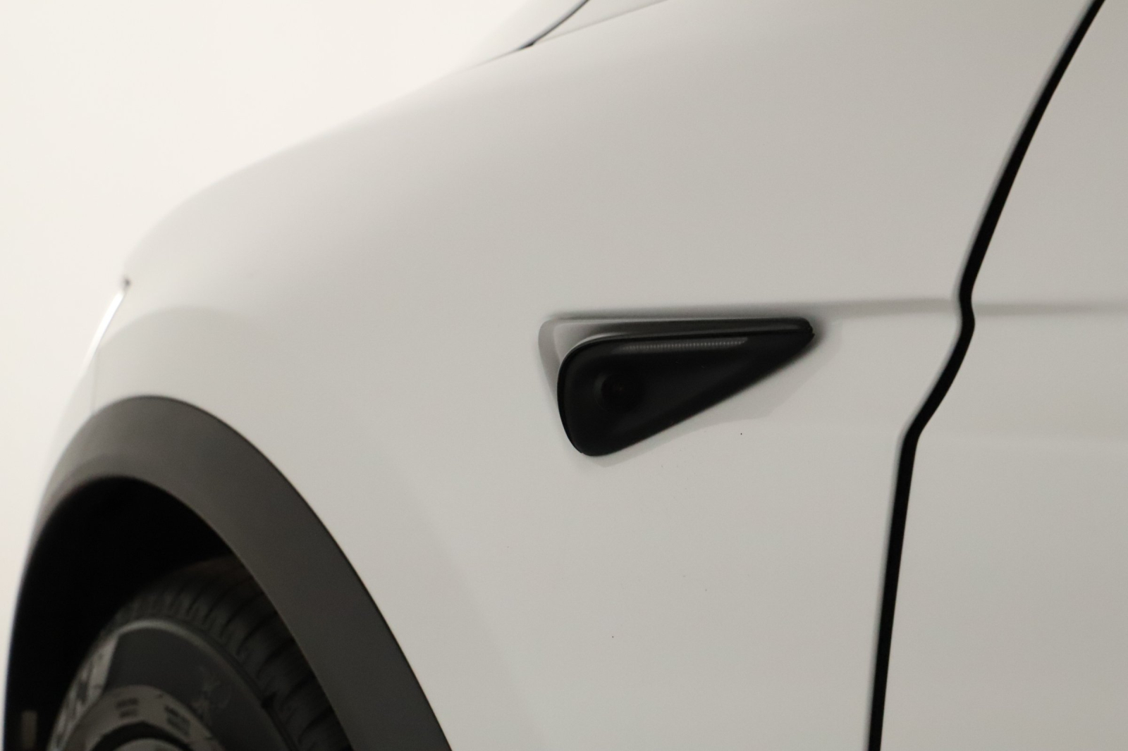 Tesla Model X - 2023