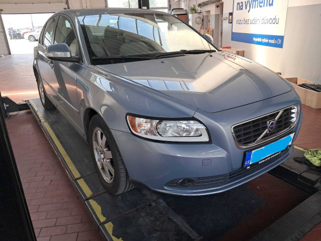 Volvo S40 2010