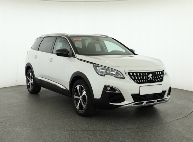 Peugeot 5008 2020