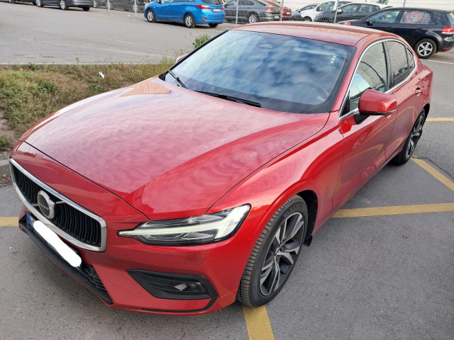 Volvo S60 2023