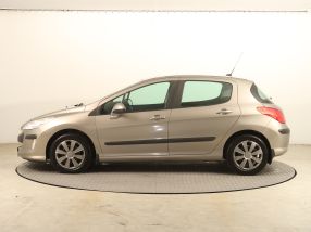Peugeot 308 - 2011