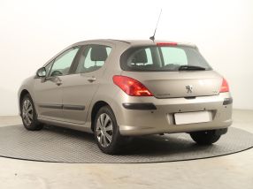 Peugeot 308 - 2011