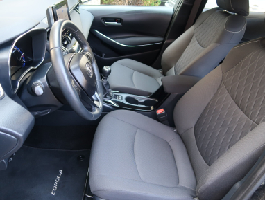 Toyota Corolla - 2023