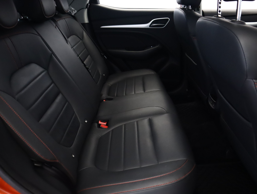 MG ZS SUV