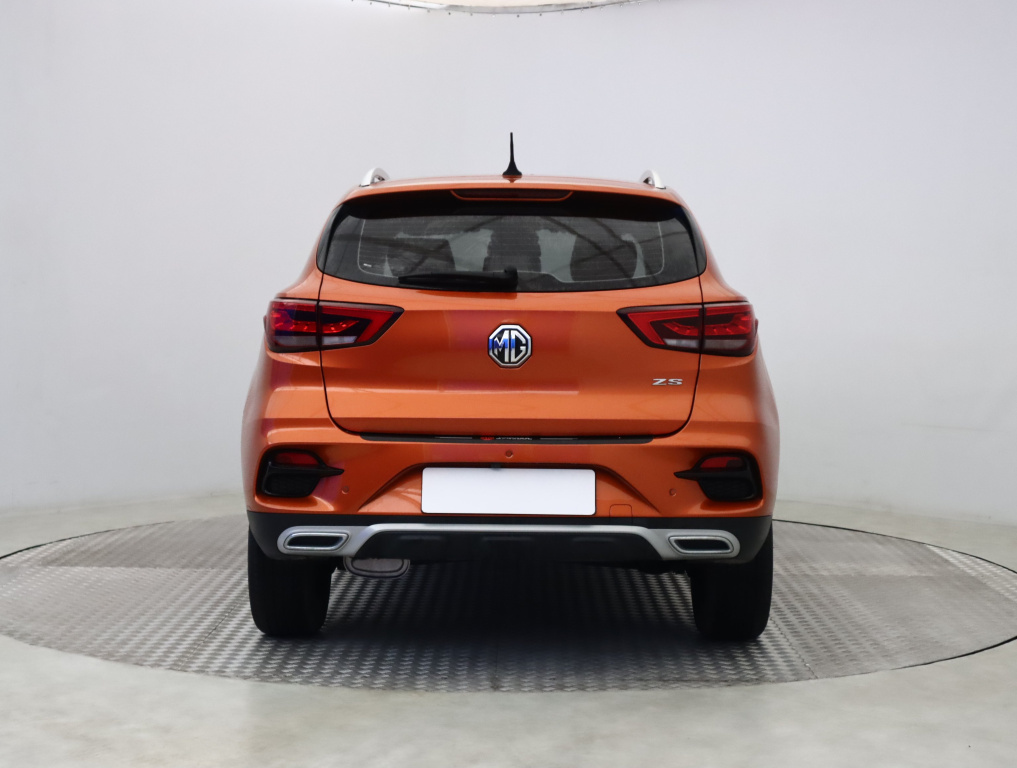 MG ZS SUV