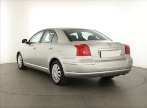 Toyota Avensis - 2004