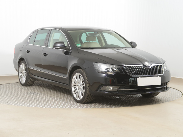 Škoda Superb 2014