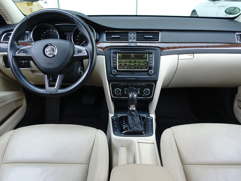 Škoda Superb