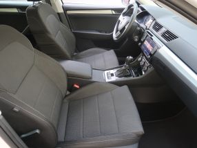 Škoda Superb - 2017