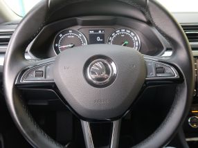 Škoda Superb - 2017