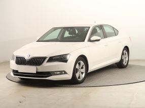 Škoda Superb - 2017