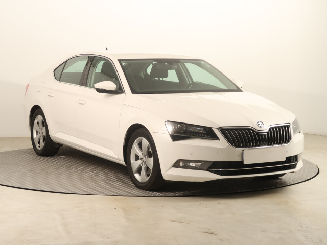 Škoda Superb 2017