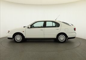 Nissan Primera - 1999
