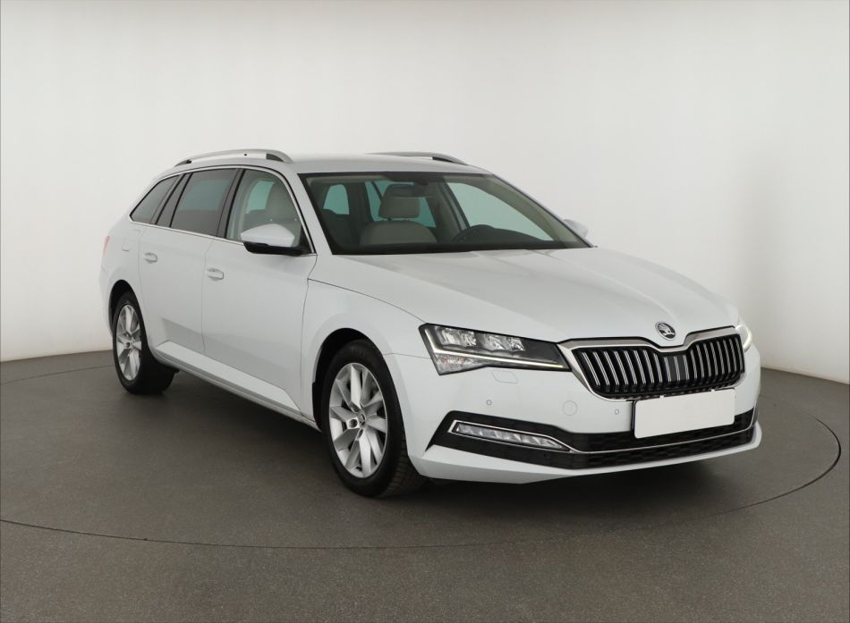 Skoda Superb - 2020