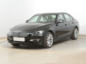 BMW 3 - 2013