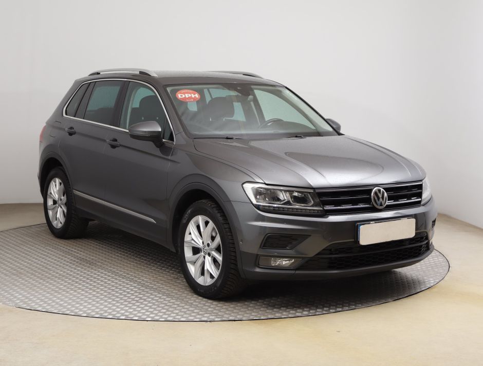 Volkswagen Tiguan - 2018