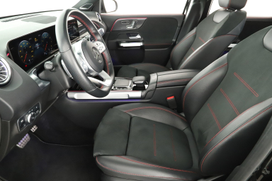 Mercedes-Benz GLB - 2021