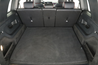 Mercedes-Benz GLB - 2021