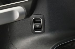 Mercedes-Benz GLB - 2021