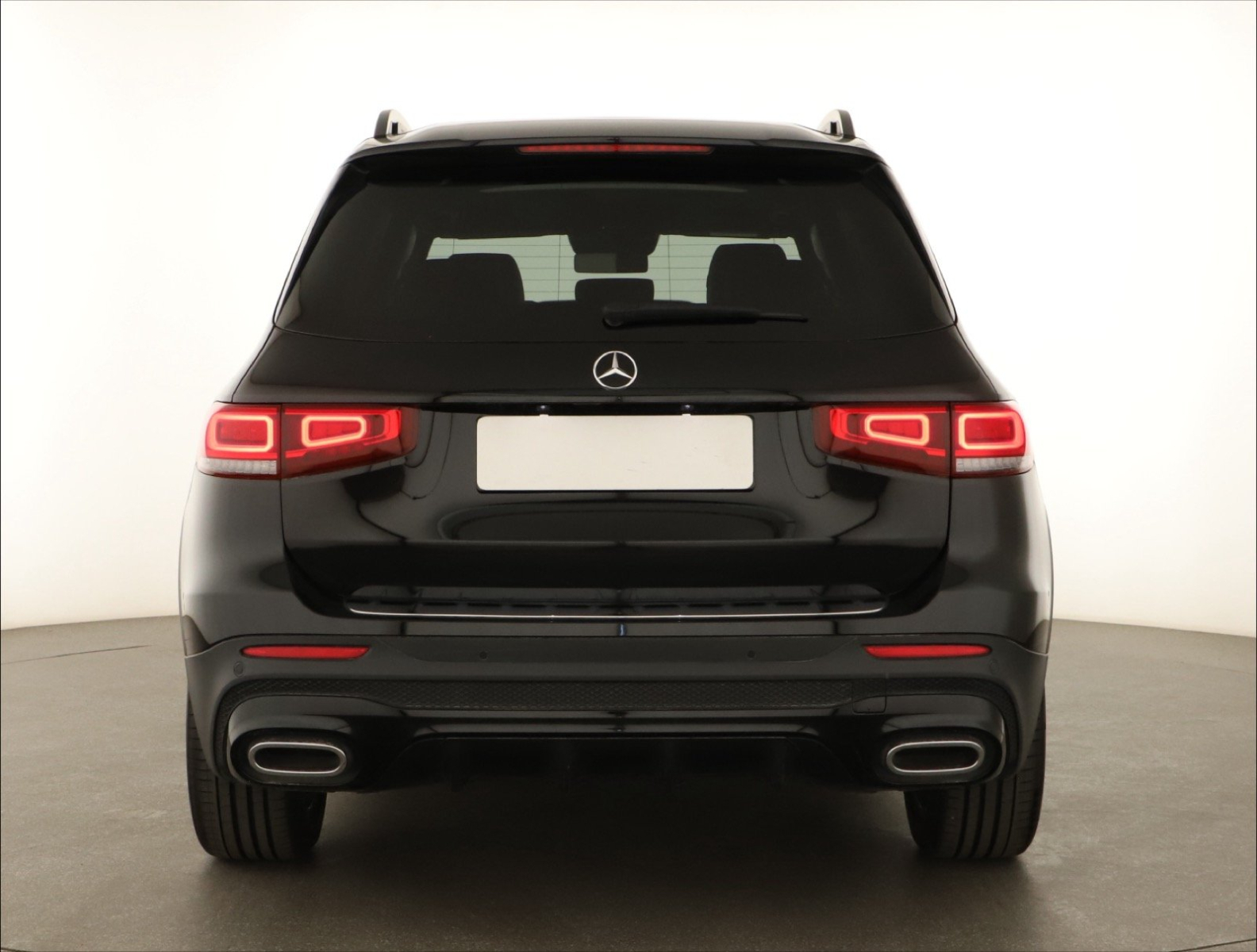 Mercedes-Benz GLB - 2021