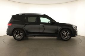 Mercedes-Benz GLB - 2021