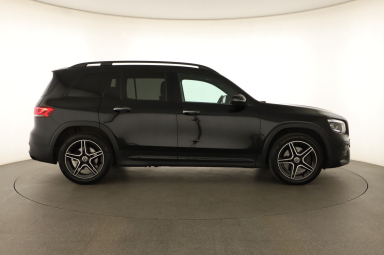 Mercedes-Benz GLB - 2021