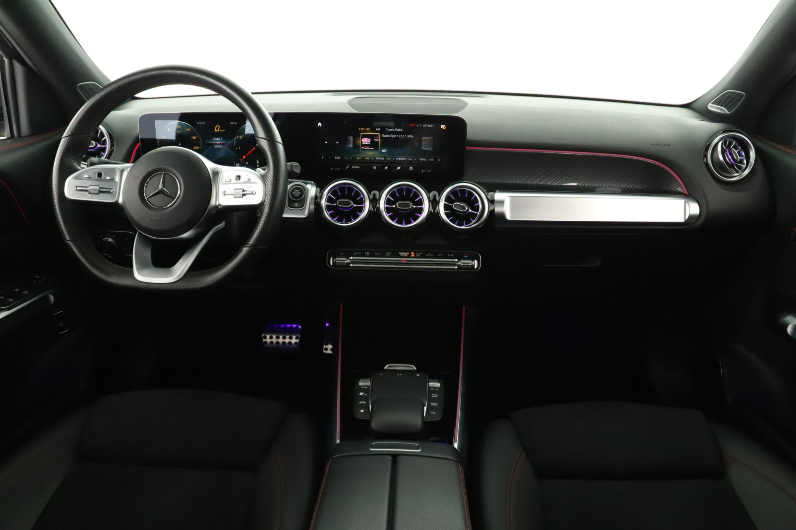 Mercedes-Benz GLB - 2021