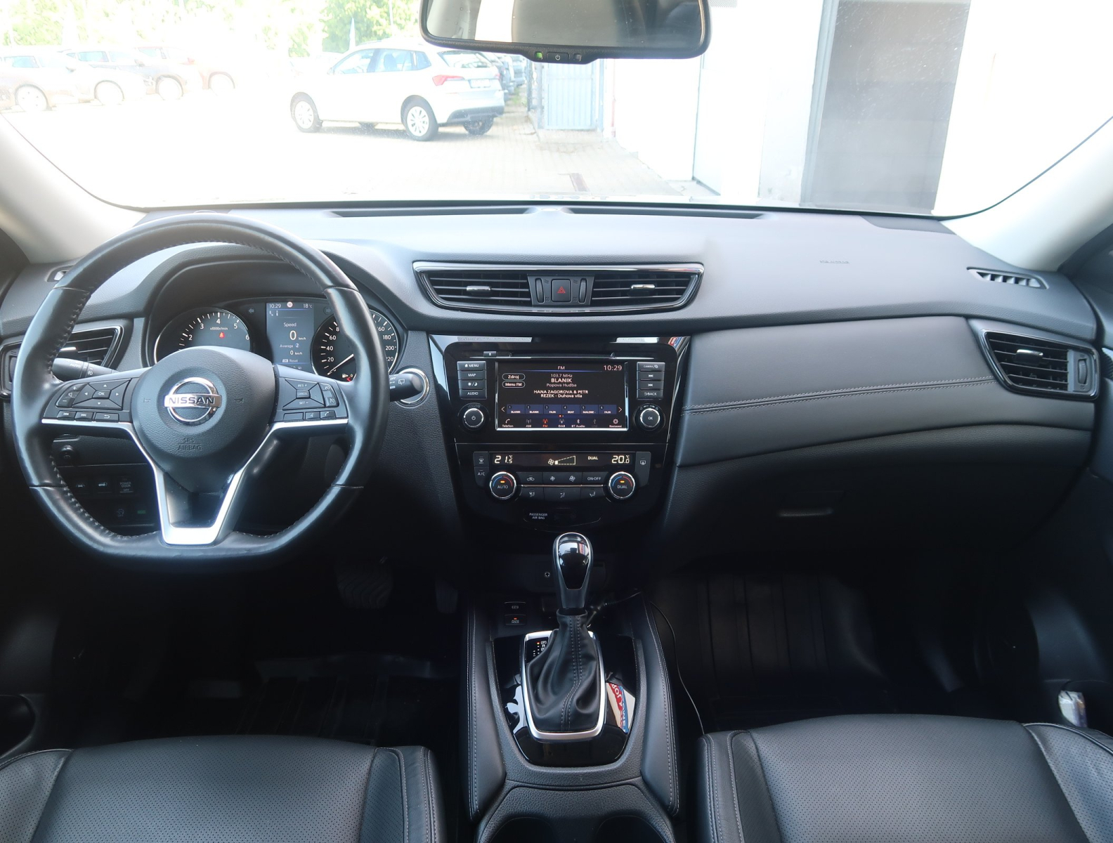 Nissan X-Trail - 2021