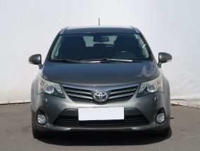Toyota Avensis - 2012