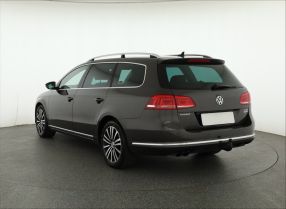 Volkswagen Passat - 2012
