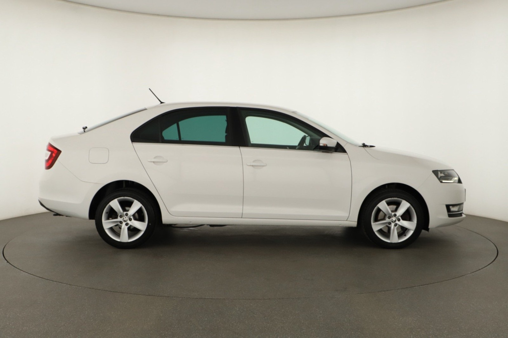 Škoda Rapid