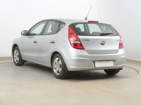 Hyundai i30 - 2010