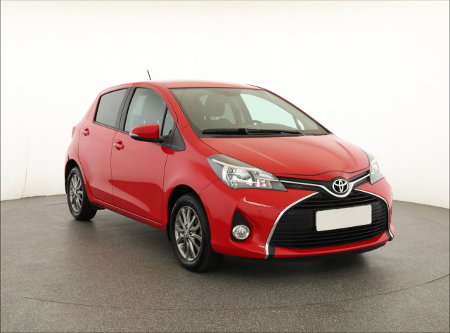 Toyota Yaris 2016
