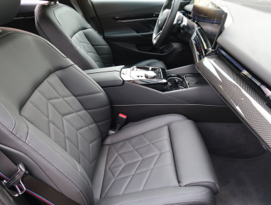 BMW 5 - 2024