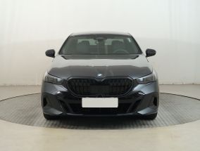 BMW 5 - 2024