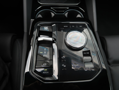 BMW 5 - 2024
