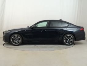 BMW 5 - 2024