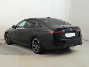 BMW 5 - 2024