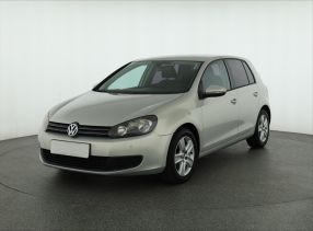 Volkswagen Golf - 2010