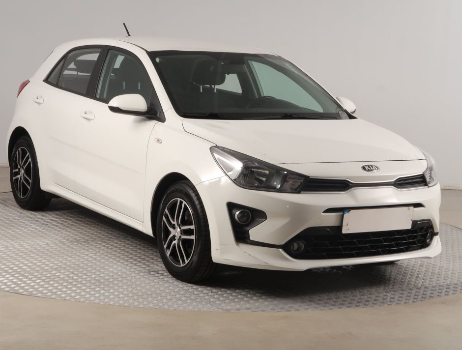 Kia Rio - 2021