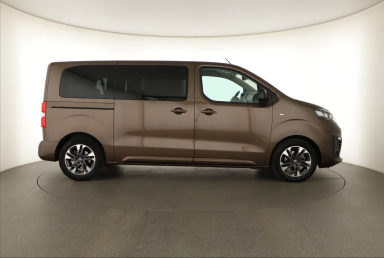 Opel Zafira Life - 2022