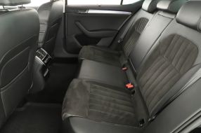 Škoda Superb - 2015