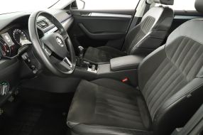 Škoda Superb - 2015