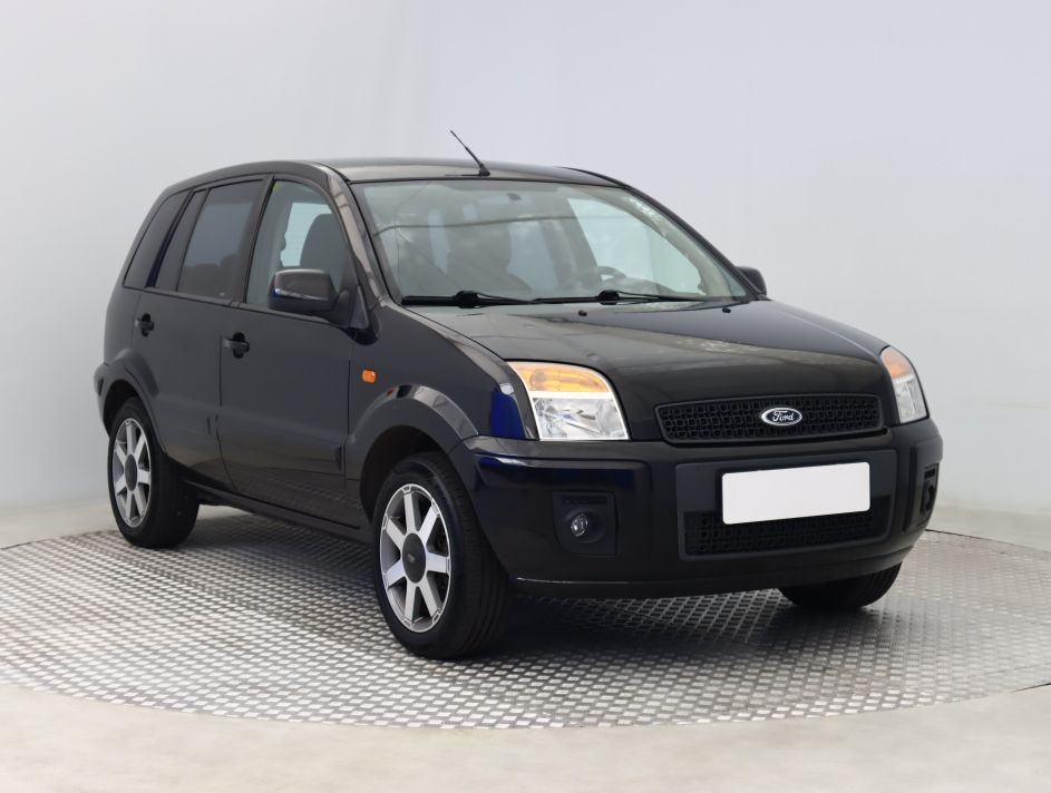 Ford Fusion - 2011